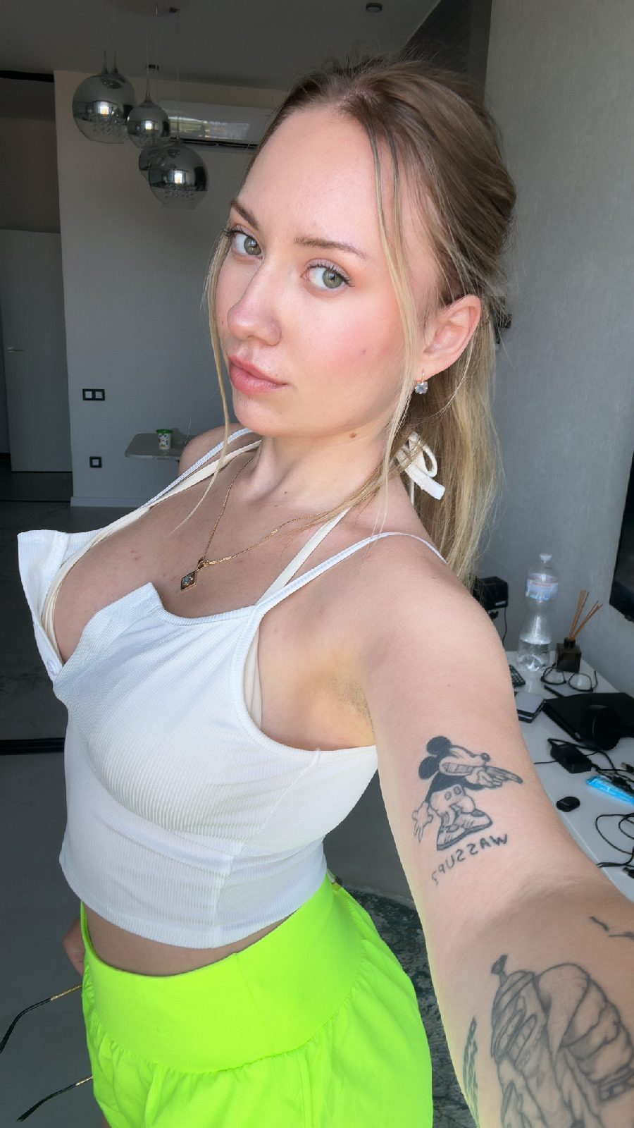 KateV in her underwear in Jakarta